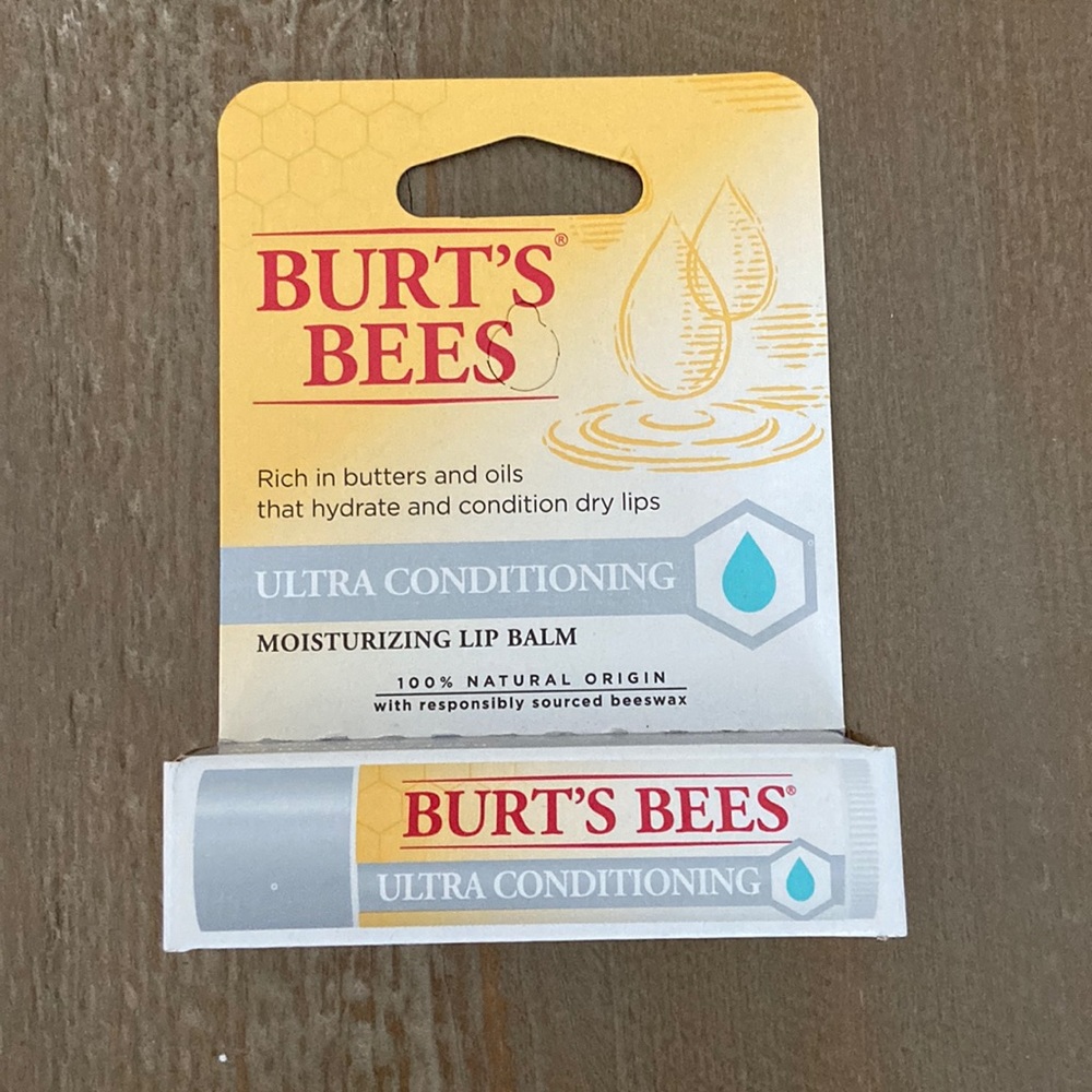 Burt's Bees Ultra Conditioning Moisturizing Lip Balm - Brand New